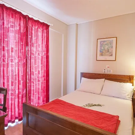 Alba מלון זקינטוס טאון